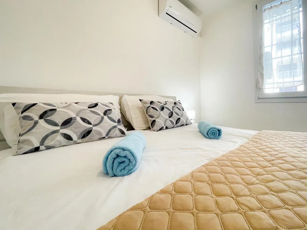 Lenval 6 Pers Ac Wifi Apartment Nice 0*,