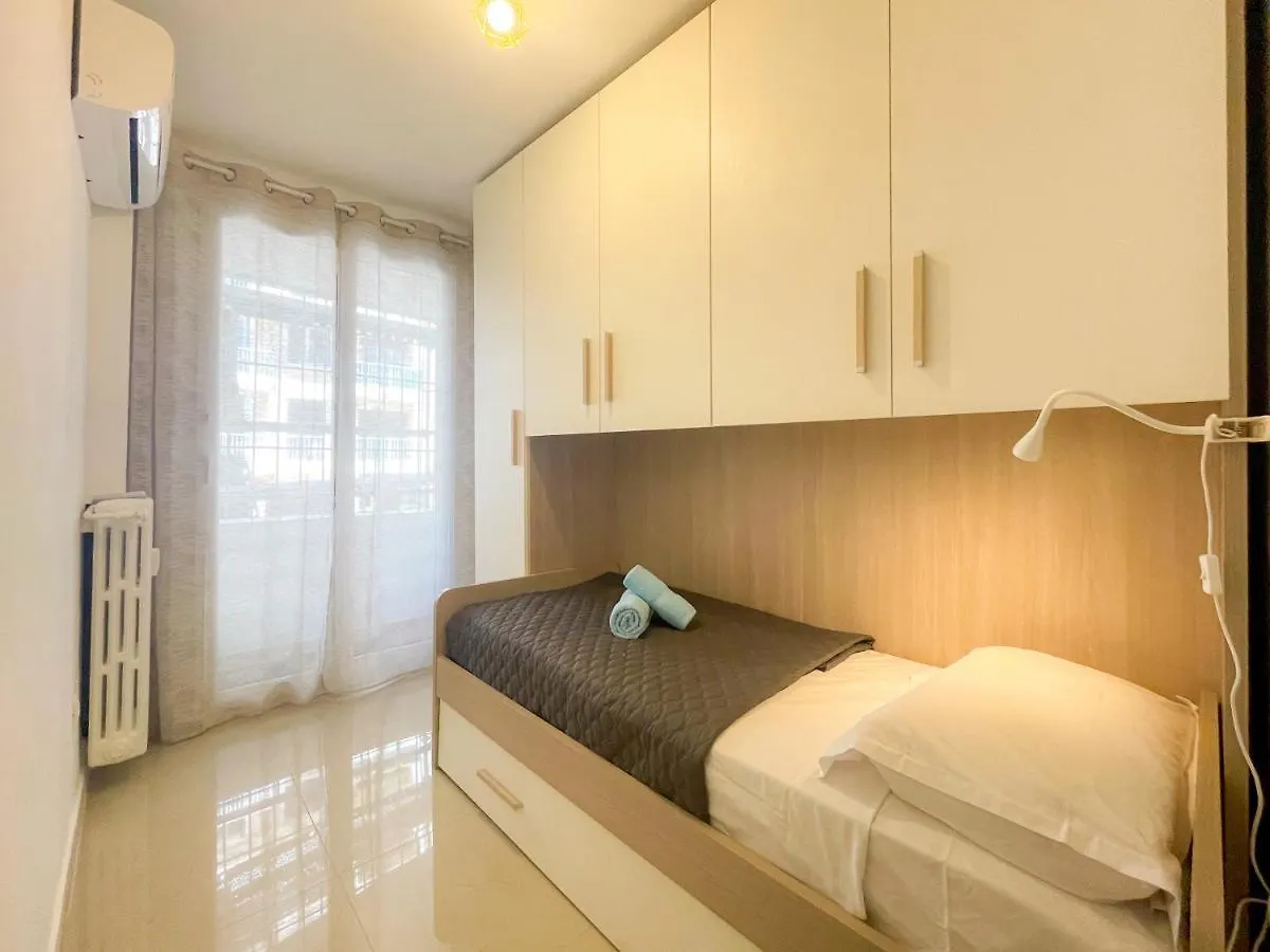 Lenval 6 Pers Ac Wifi Apartment Nice